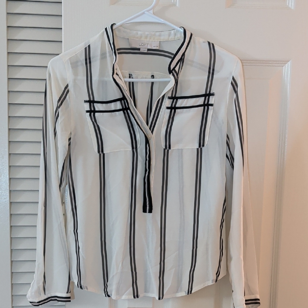 LOFT Women's Elegant Black and White Striped Blouse